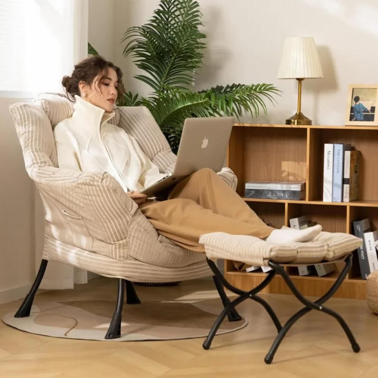 Lazy Chair with Ottoman